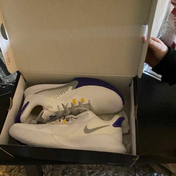 COPY - Kobe Bryant’s Nike mamba fury - Picture 2 of 3